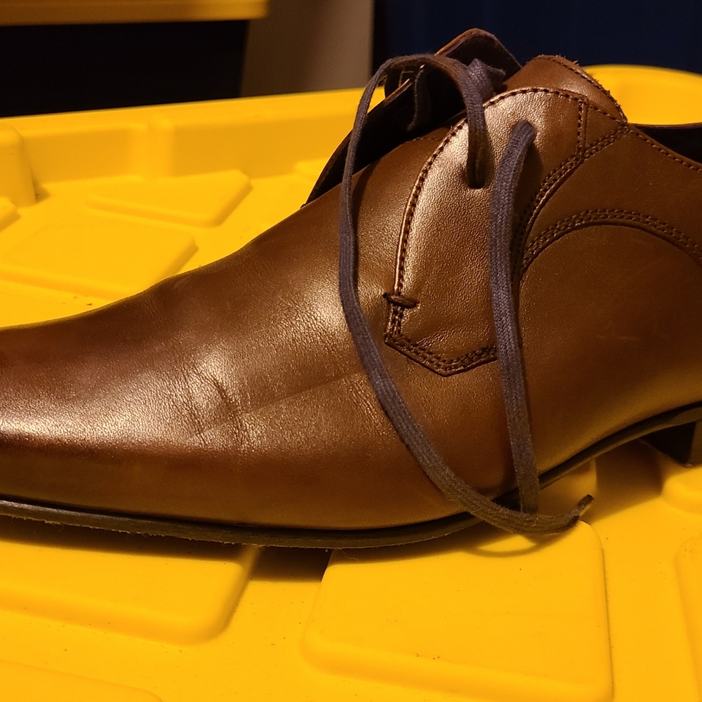 Ted Baker - 42-1/2 like new gorgeous